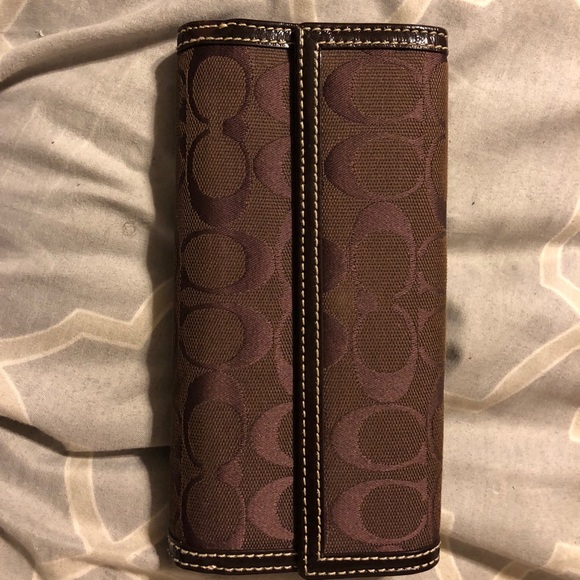 Coach Wallet - Picture 2 of 4